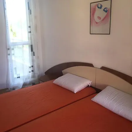 Aven House Apartament Słoneczny Brzeg