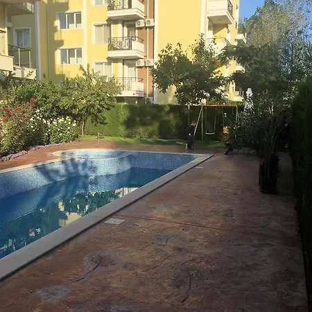 Aven House