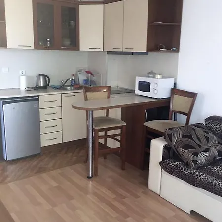 Aven House * Słoneczny Brzeg